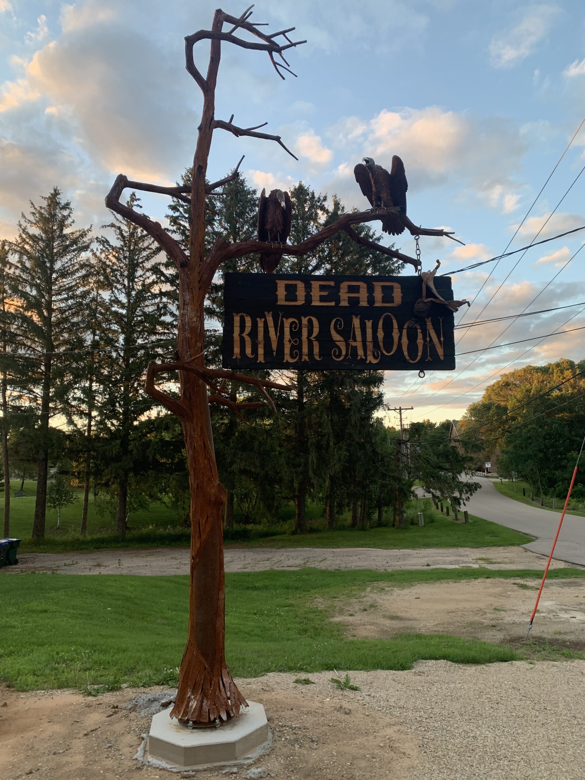 Large-scale metal commission