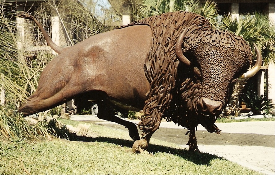 Metal sculpture by Richard Van Heuvelen
