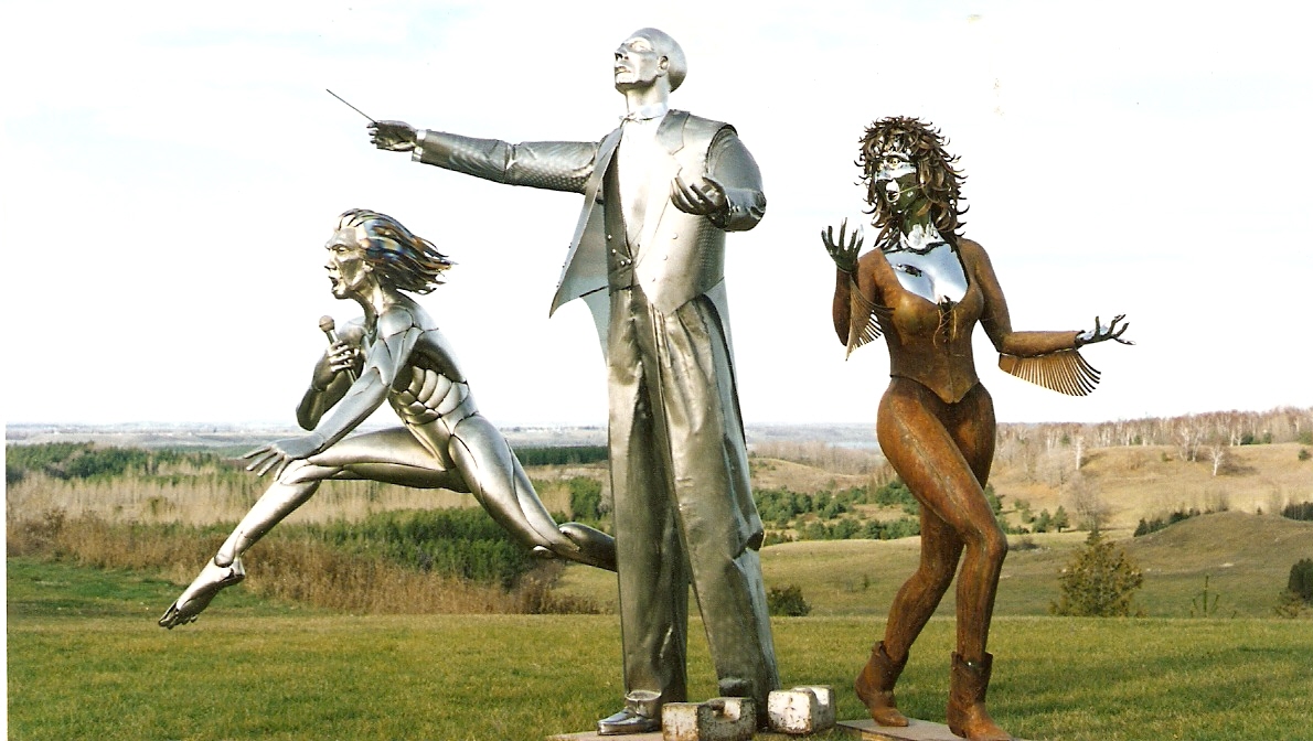 Metal sculpture by Richard Van Heuvelen