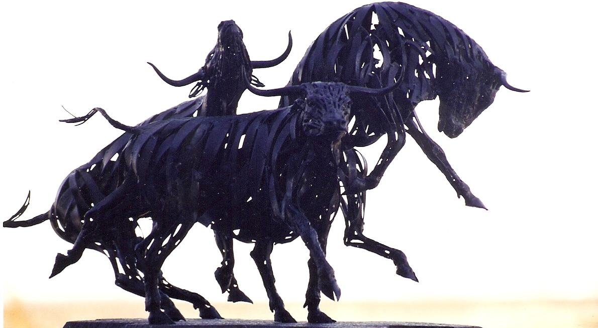 Metal sculpture by Richard Van Heuvelen